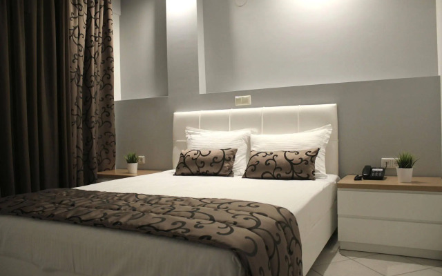 Zeus Hotel
