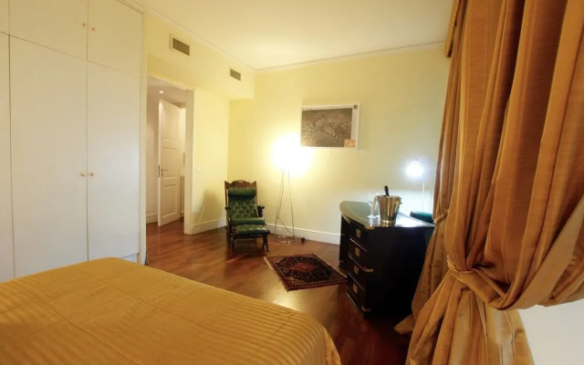 Sleep in Italy - SpanishSteps Apartments