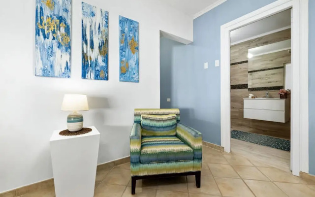 Remodeled 3br2ba Cozy Central Private Pool