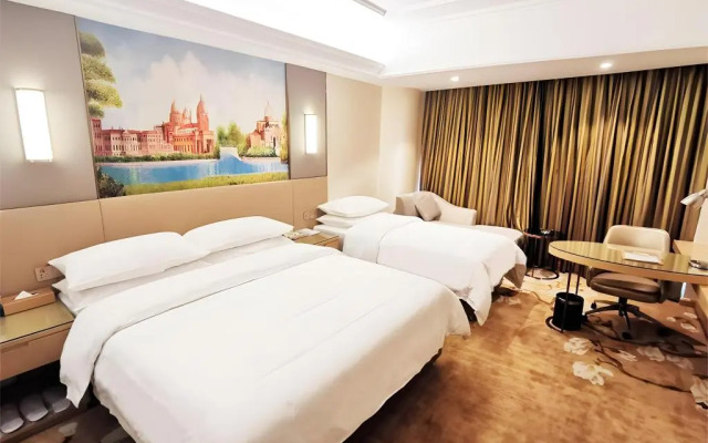 Vienna Hotel (Foshan jiujiang xinji plaza store)