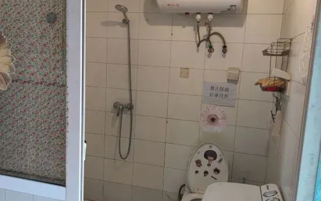 Tianjin Binyue Apartment