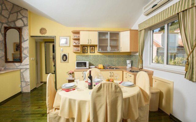 Holiday Home Lapad Beach Royal