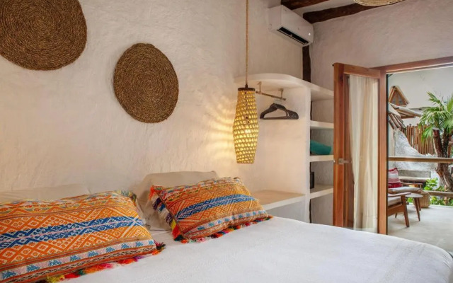 Mawimbi Boutique Hotel