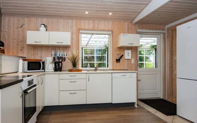 6 Person Holiday Home in Struer-by Traum