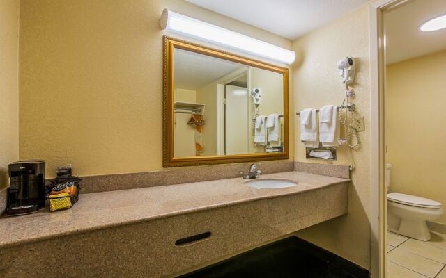 Quality Inn Northeast