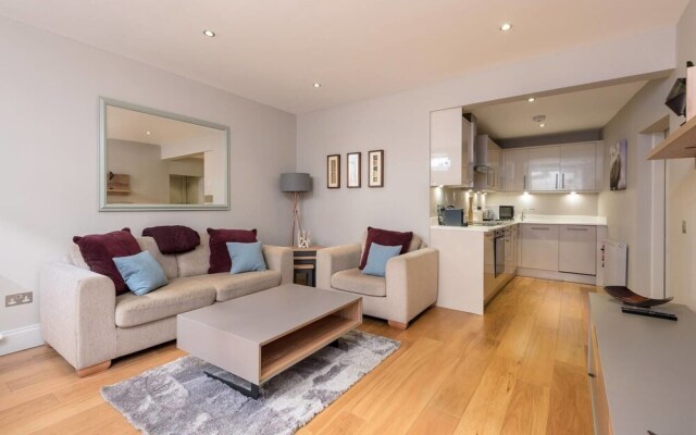 Super Central Luxury Edinburgh Apartment