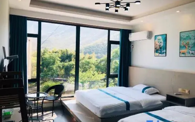 Moon Bay Qianyu Qianxi Homestay (Zhaocunli Branch)