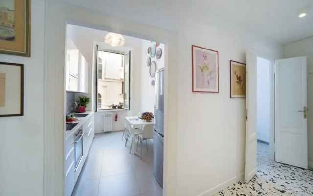 Super Big History Luxury At Colosseum