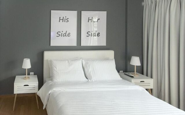 Penelope's Luxury Apartment