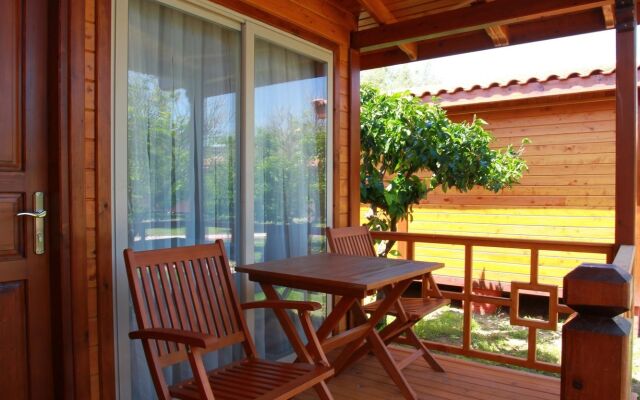 Baris Pension & Bungalows