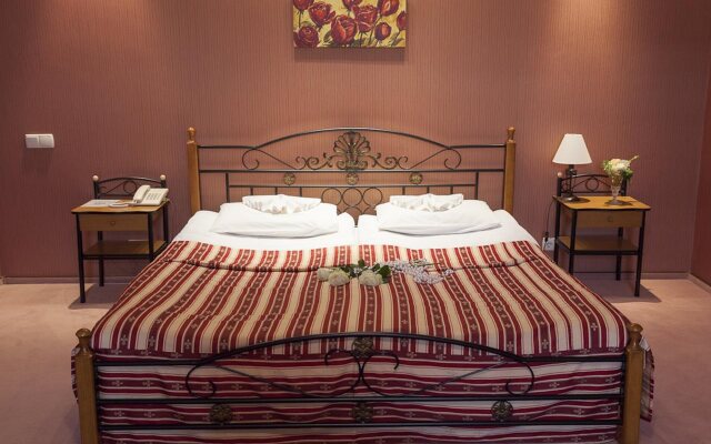 Hotel Cherkasy Palace
