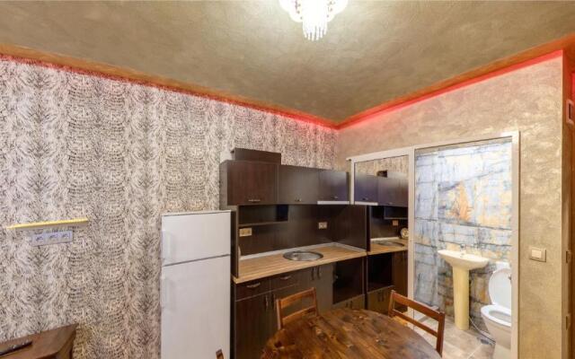 Simona Guest House
