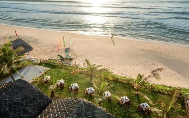 Sea Lion Beach Resort & Spa