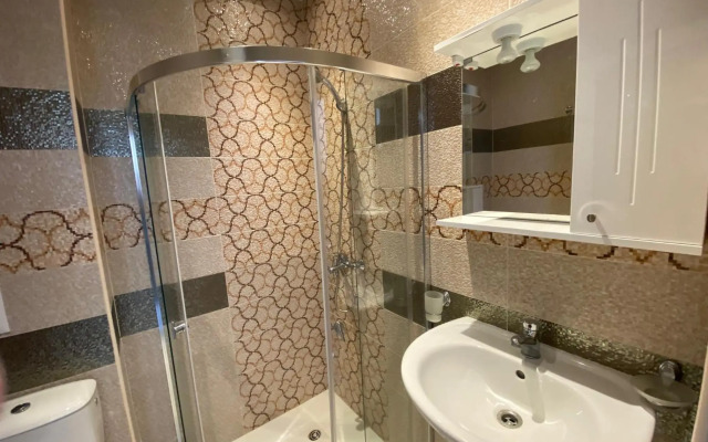 Private Cozy Studio Admiral Plaza C53