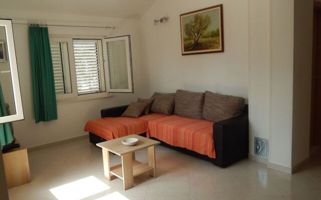 Apartments Mimose