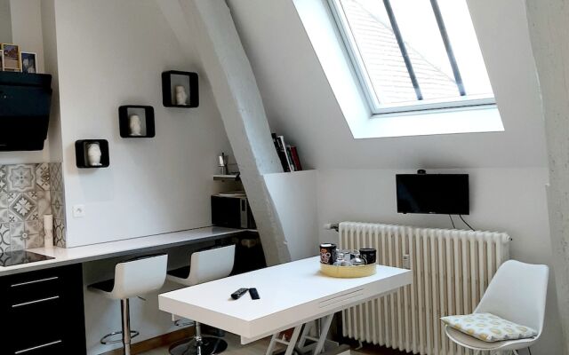 Studio à l'Hotel Jean Lebelin