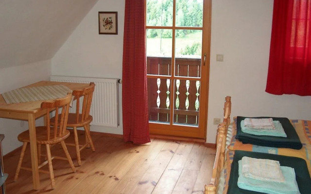 Biohof/Gästezimmer Adam