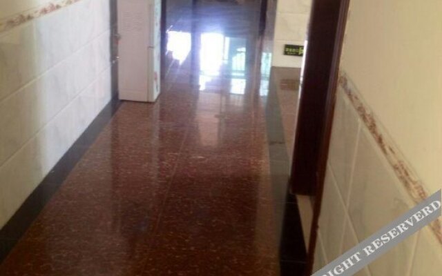 Tianhong Business Hostel