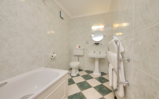 Muthu Newton Hotel (Near Inverness Airport)