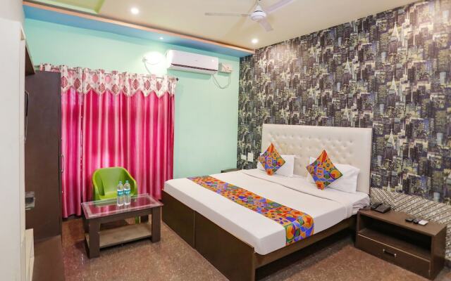 Hotel Kriti Green By OYO Rooms