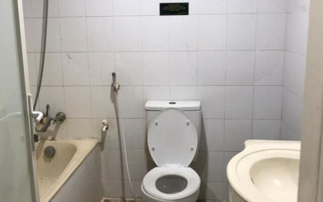 Grand Balqis Akasia Hotel by ZUZU