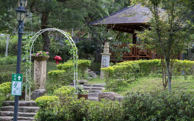 Yue Ya Villa