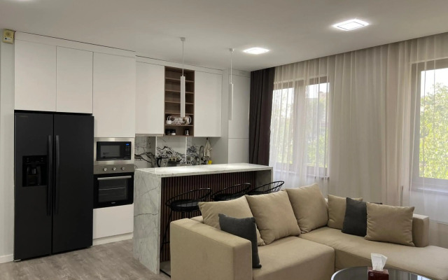 Derenik Demirchyan street, 2 bedrooms Modern, Beautiful apartment DE333