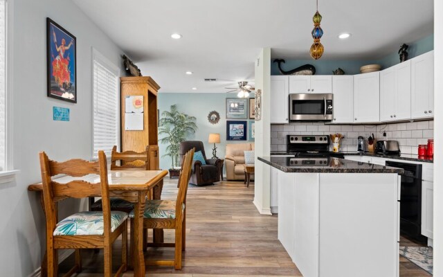 Magnolia House
