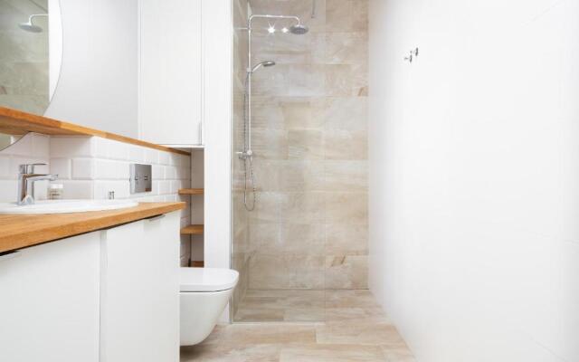 Apartment Warsaw Żoliborz by Renters
