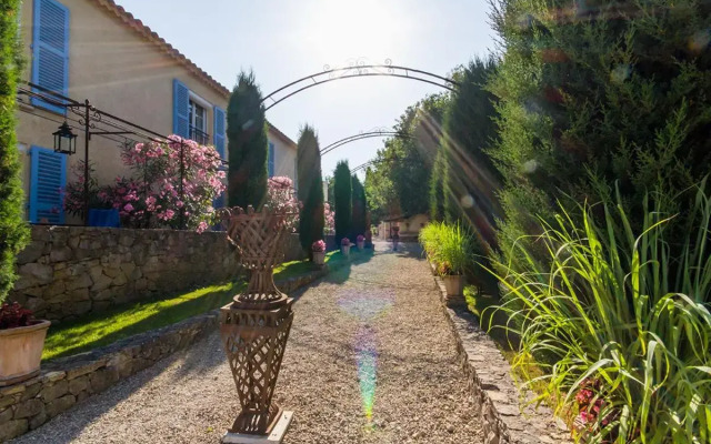 Hotel La Bastide De Valbonne