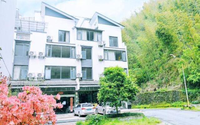 Tingtao Bieyuan Hostel