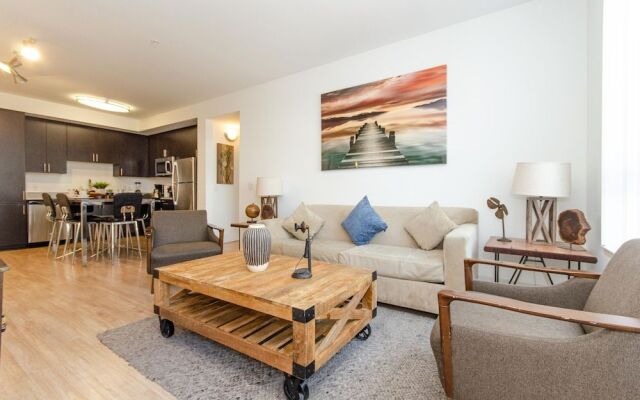 Hollywood VIP Suite on Sunset