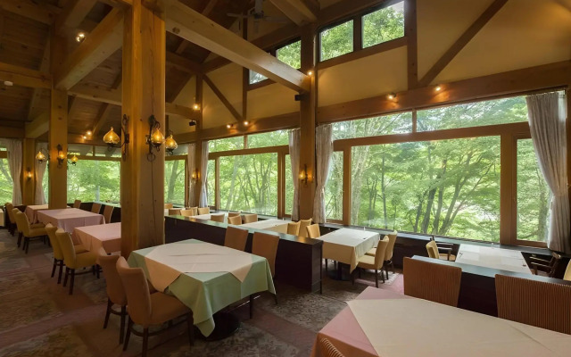 Izumigo Takayama Dog Paradise Hotel