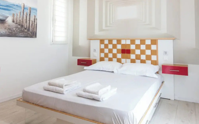 Charming Balcony Escape in Kipseli