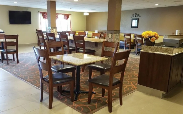 Super 8 Waukesha