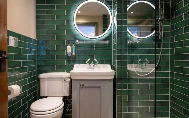 Wheatsheaf Hotel by Chef & Brewer Collection