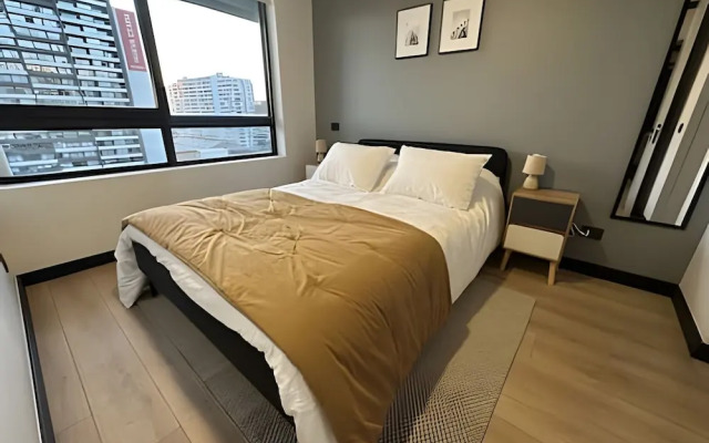 Oceana Suites San Eugenio