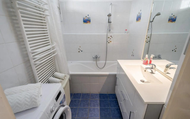 Santos 1214 Apartment