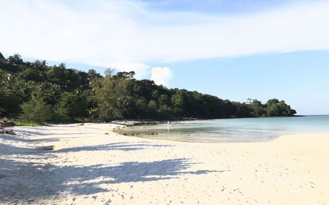 Nice Beach Bungalow