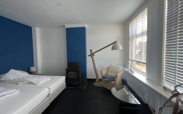 Unique House Within Walking Distance of the Beach