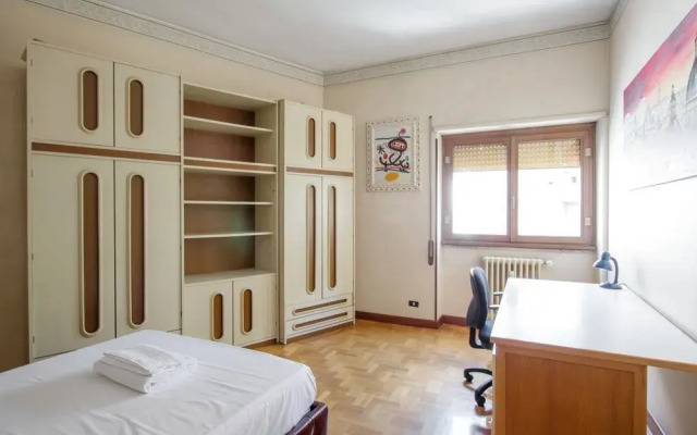 Luxury Macrobio Flat