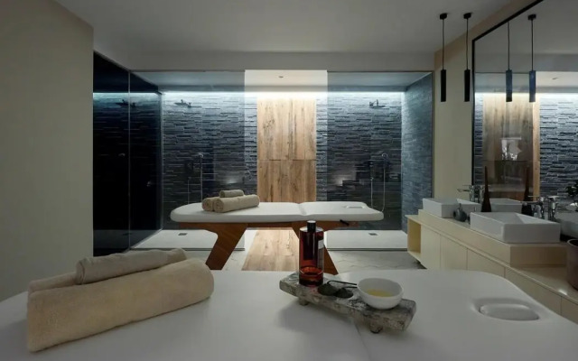 Michelangelo Resort and Spa