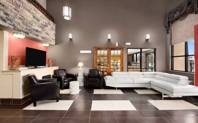 Baymont Inn and Suites Springfield