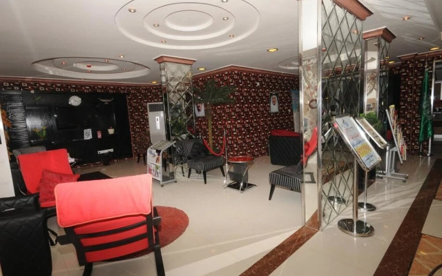 Najmat Manami AlQuds