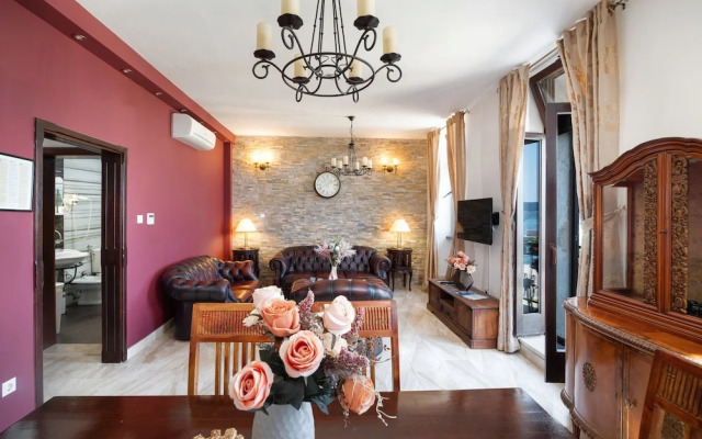 Luxury Apartment Perko