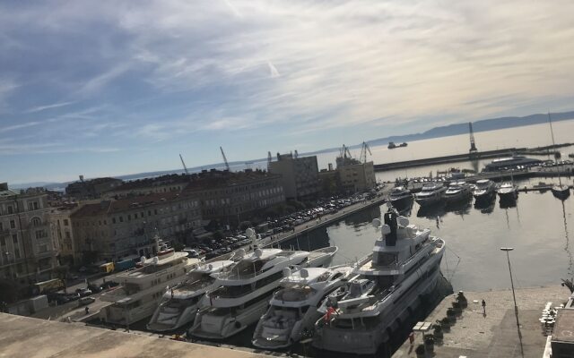 Apartments Terra I & II