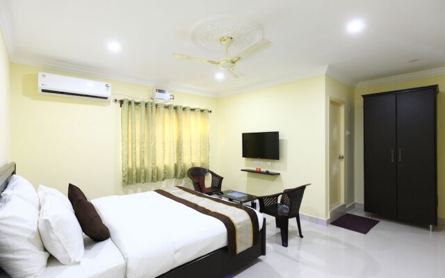 OYO 8266 Saibala Inn