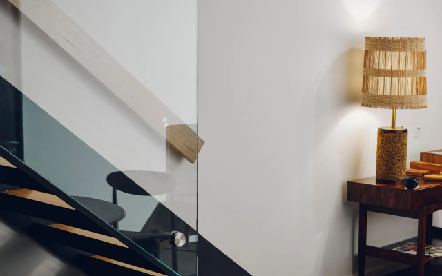 Ovolo Nishi