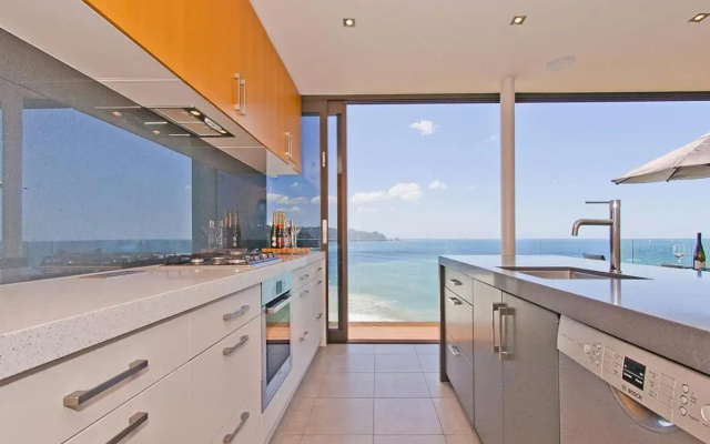 The Lookout - Tairua Holiday Home