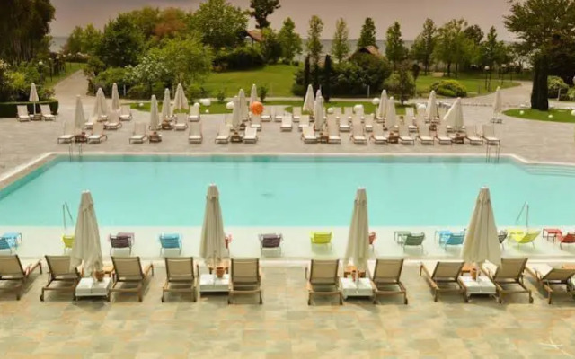 Atakoy Marina Hotel